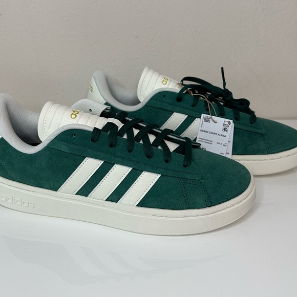 Adidas Forest Green and Cream Sneakers